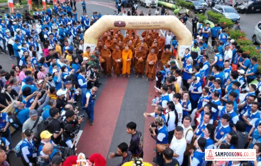 Gema Waisak Pindapata Nasional 2025