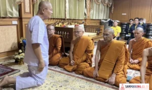 skandal seks kuil Buddha Thailand