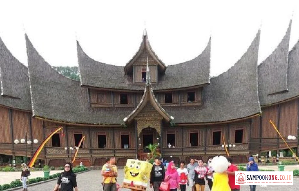 Wisata Rumah Gadang Bukittinggi Wisata Rumah Gadang Bukittinggi