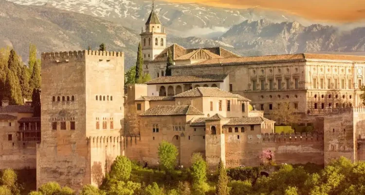 Alhambra Spanyol, Benteng Terakhir Islam di Eropa dan Politik Keindahan