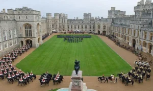 Mengunjungi Windsor Castle Kastil Tertua yang Masih Dihuni di Dunia