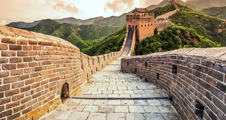 Tembok Besar China, Simbol Peradaban Besar yang Masih Memukau