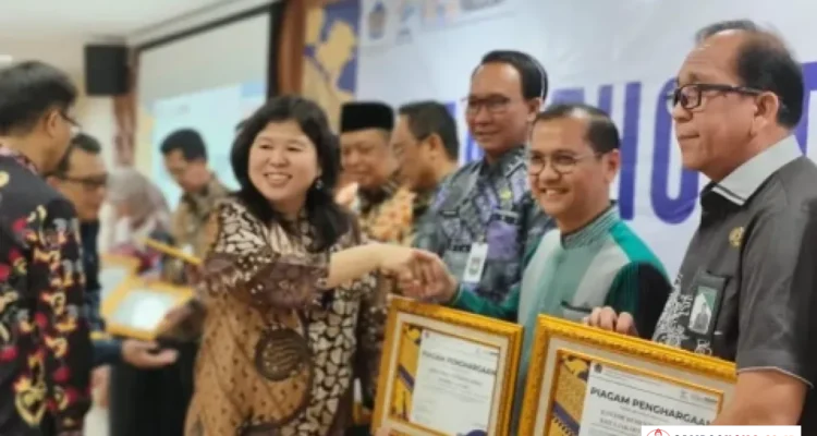 penghargaan kemenkeu bimas buddha