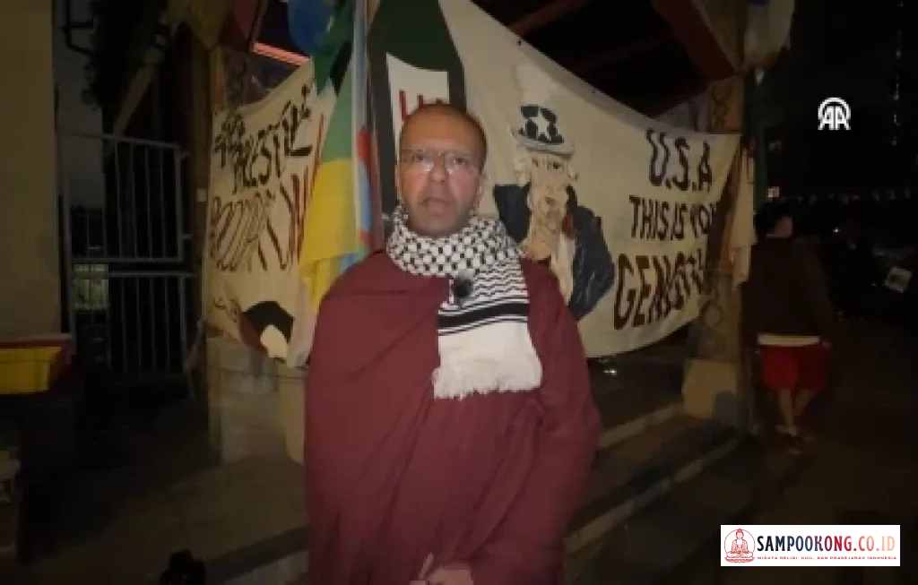 biksu buddha dirikan kamp protes