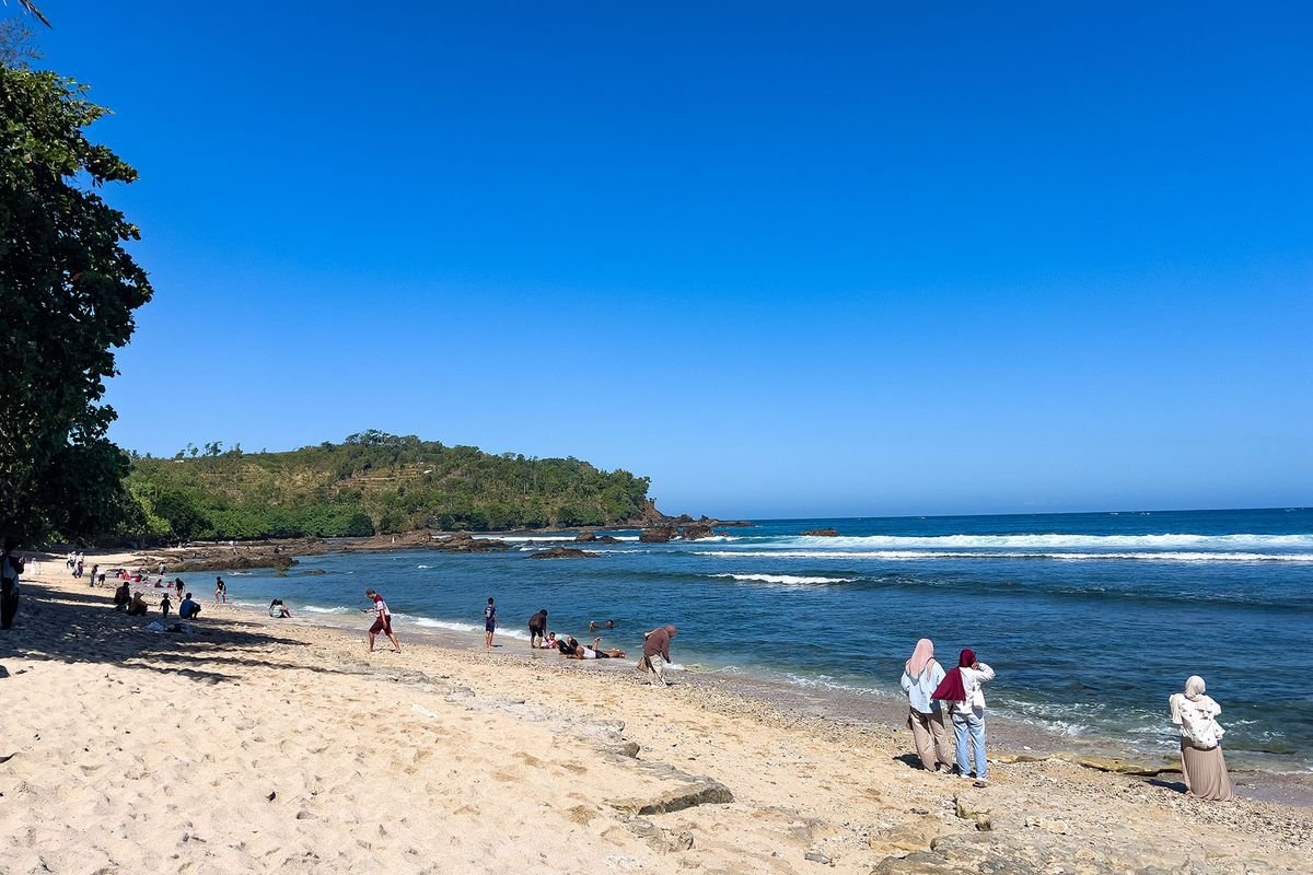 Pantai Wediombo