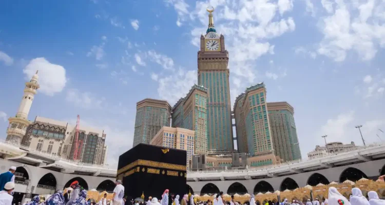 Wisata Haji, Perjalanan Suci yang Menggabungkan Ibadah, Sejarah, dan Rasa Rindu