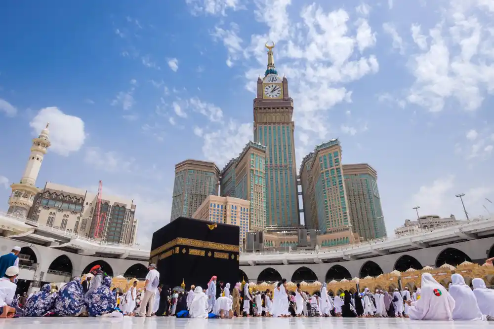 Wisata Haji, Perjalanan Suci yang Menggabungkan Ibadah, Sejarah, dan Rasa Rindu