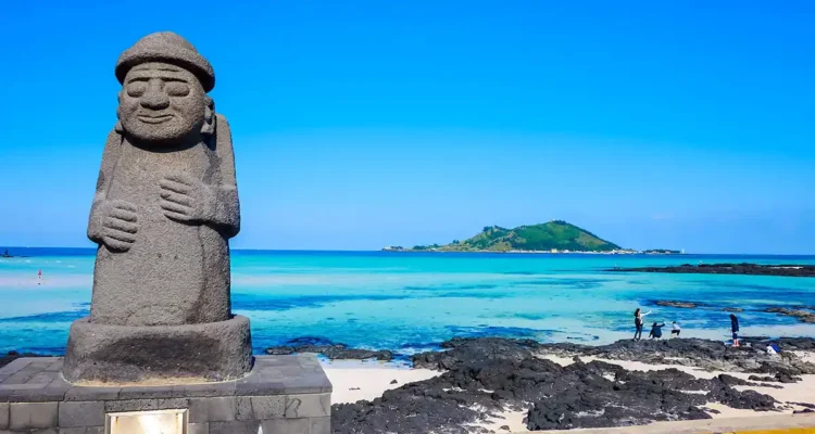 Pulau Jeju, Surga Vulkanik Korea Selatan yang Memikat Sepanjang Musim