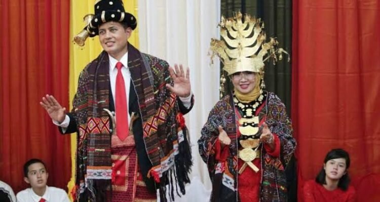 Baju Adat Mandailing, Keindahan Busana Tradisional dari Sumatera Utara