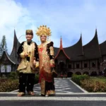 Baju Adat Minang, Busana Tradisional Sumatera Barat yang Penuh Keunikan